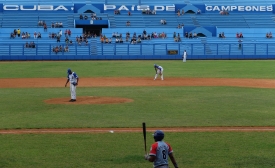 Photo reprinted courtesy vcheregati via Flickr País de campeones, Cuba