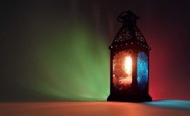 Photo by Wikimedia Ramadan Lantern