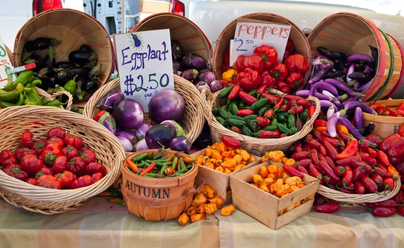Farmers Market Photo courtesy of djjewelz - Flickr Creative Commons https://www.flickr.com/photos/djjewelz/6161721288