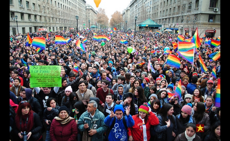 Photo reprinted courtesy of Felipe Longoni via Flickr Marcha del orgullo y igualdad 2013 by Felipe Longoni