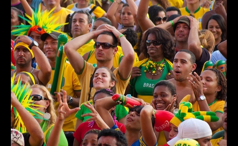 flickr.com creative commons - felipequintanilha Brazil fans