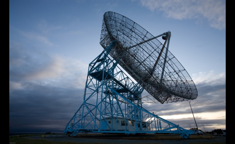 Photo reprinted courtesy SRI International, via Wikimedia Commons SRI’s "Dish", a radio antenna facility operated by SRI for the U.S. government