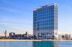 Photo by Chris Favero | CC by-SA 2.0 San Diego Hilton Bayfront Hotel