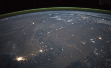 Image courtesy of NASA Earth Observatory via Wikimedia Commons